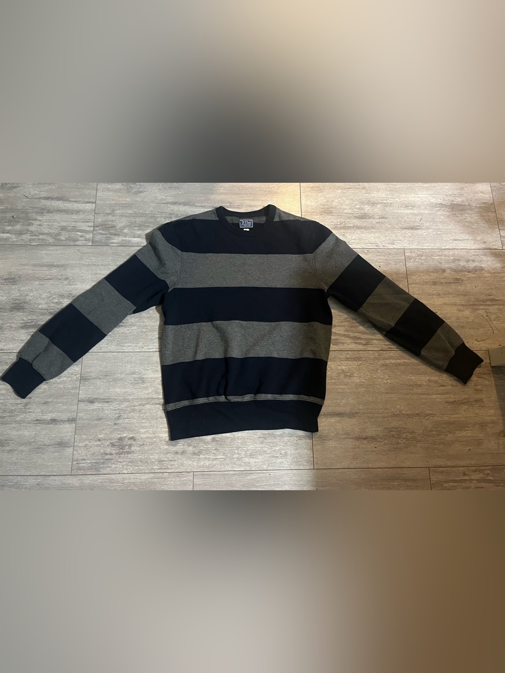 JCrew Men’s Striped Crewneck Sweatshirt - Black & Gray, Small, Preppy Vintage